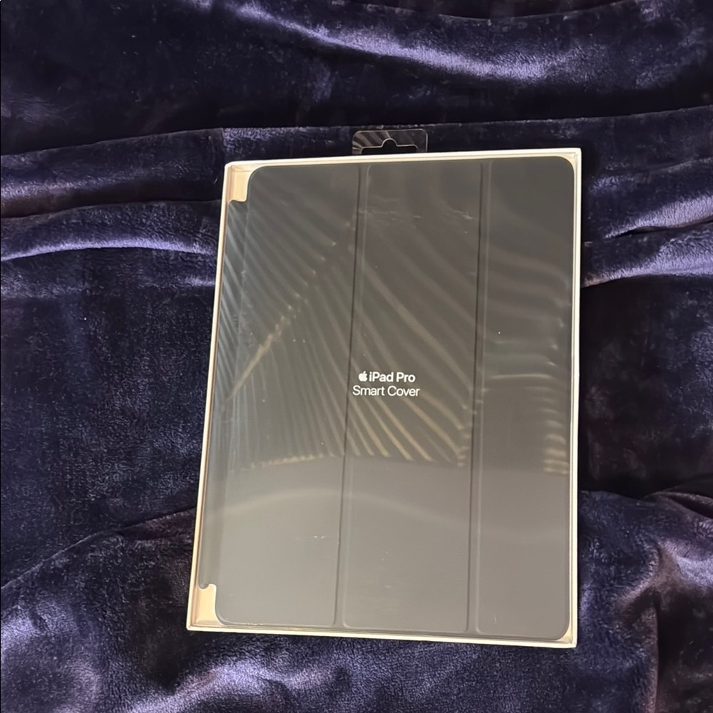 Apple Black Tablet Cover Geometric Design